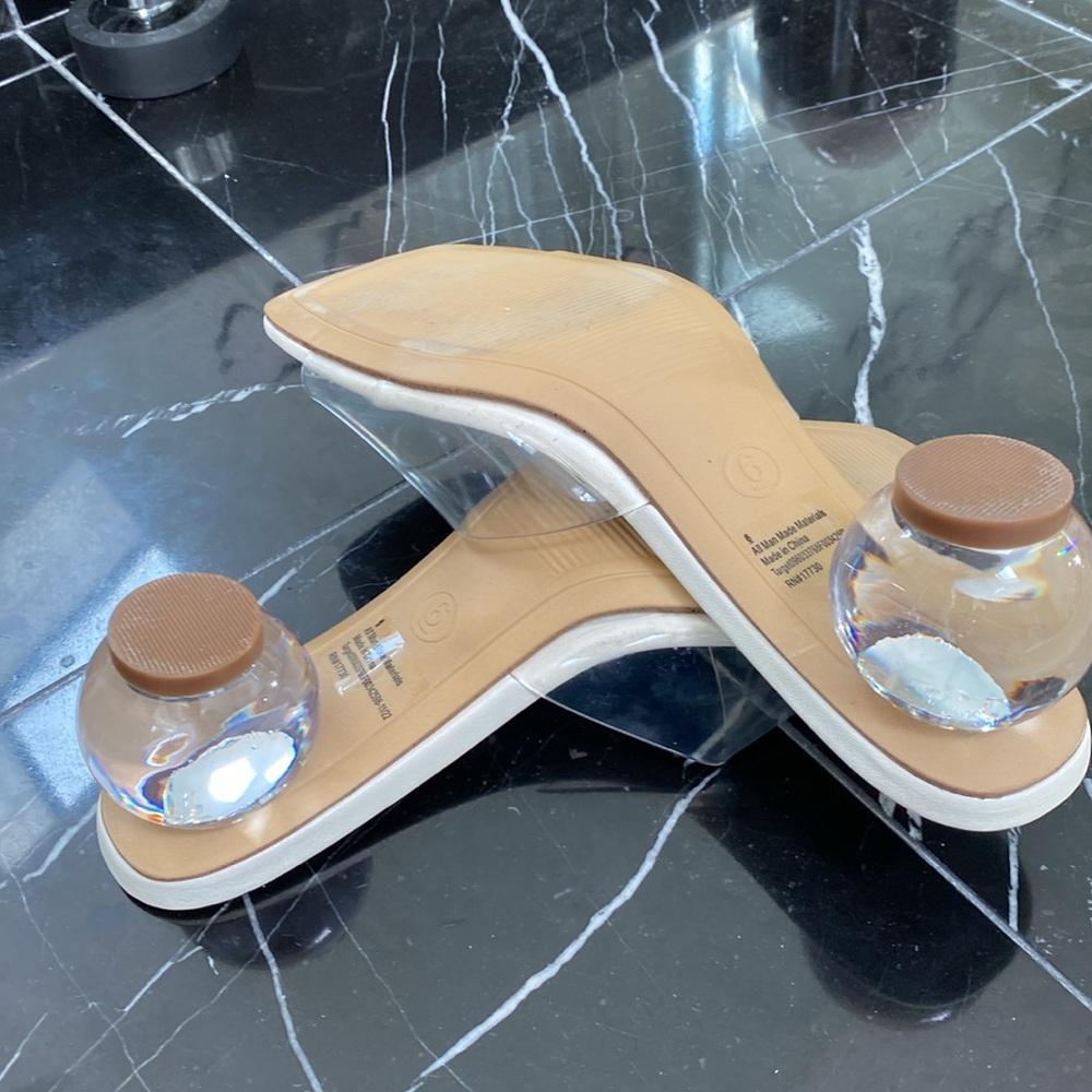 Lucite shoes - Picture 3 of 6